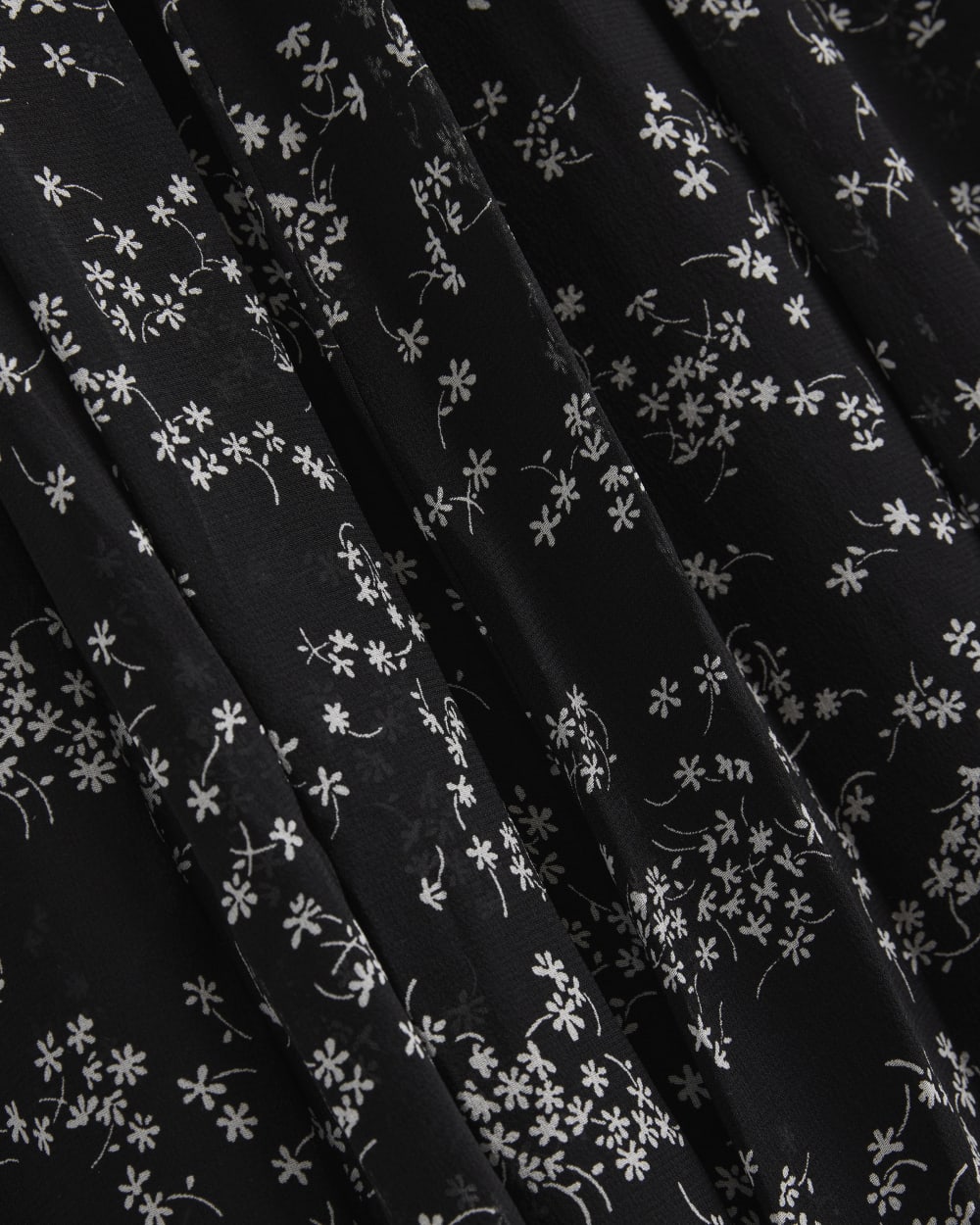 Maxi Dress in Silk Georgette | Floral/Black - Image 6