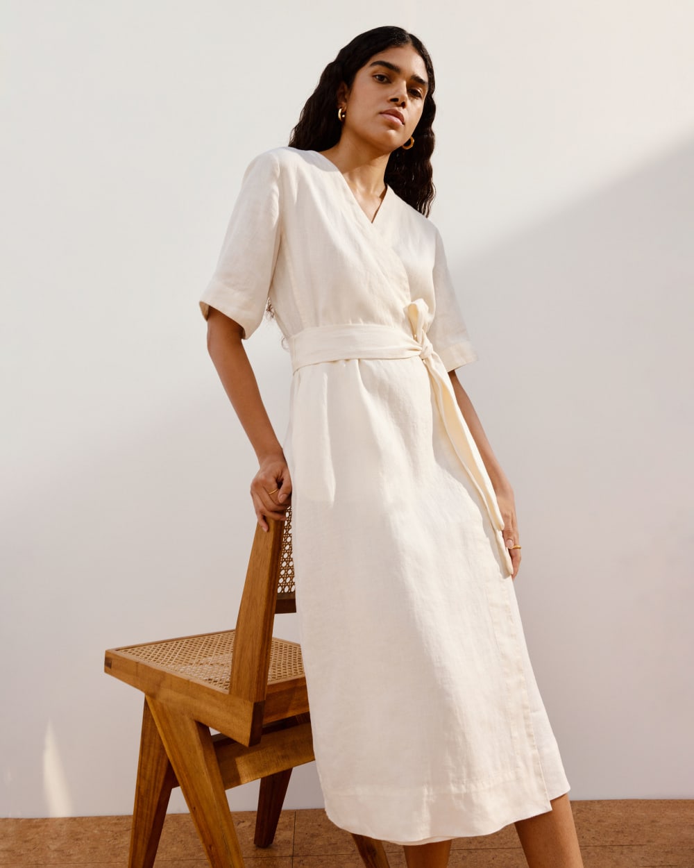 The Wrap Dress in Linen | Bone - Image 7