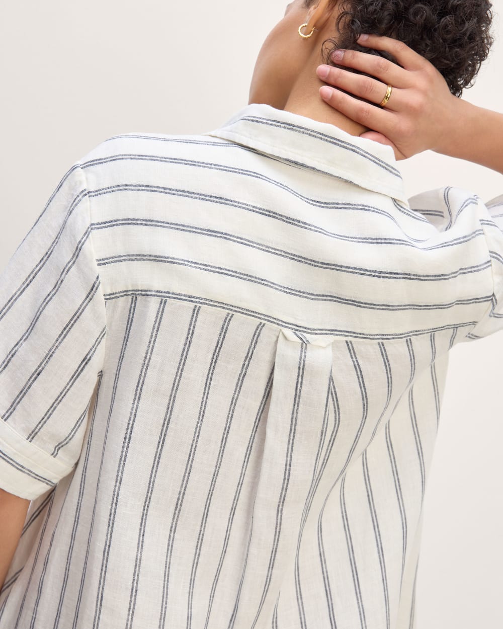 The Daytripper Dress in Linen | Bone/Navy - Image 4