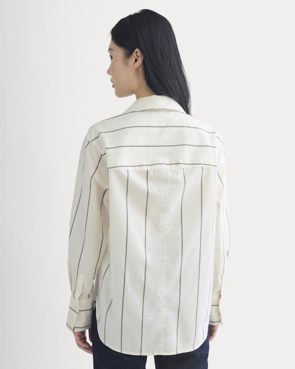 Everyday Shirt in Silky Cotton | Gardenia/Meteorite - Image 6