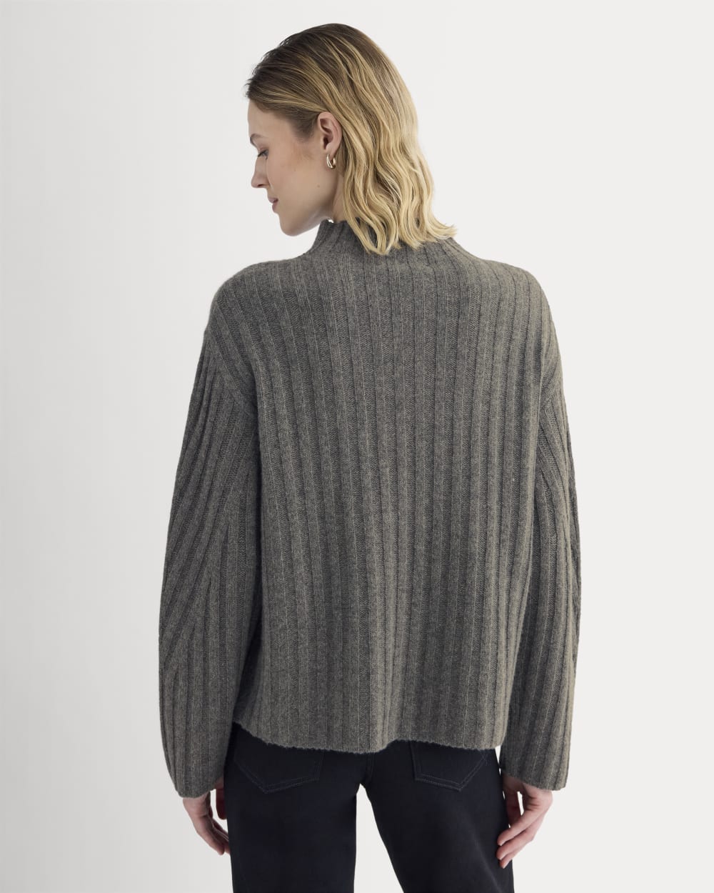 Funnel-Neck Sweater in Wool Cashmere | Heather Charcoal - Image 5