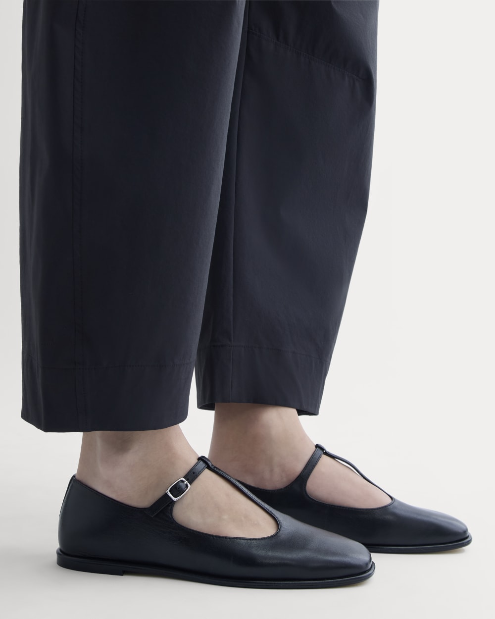 The Leather T-Strap Flat | Black - Image 5