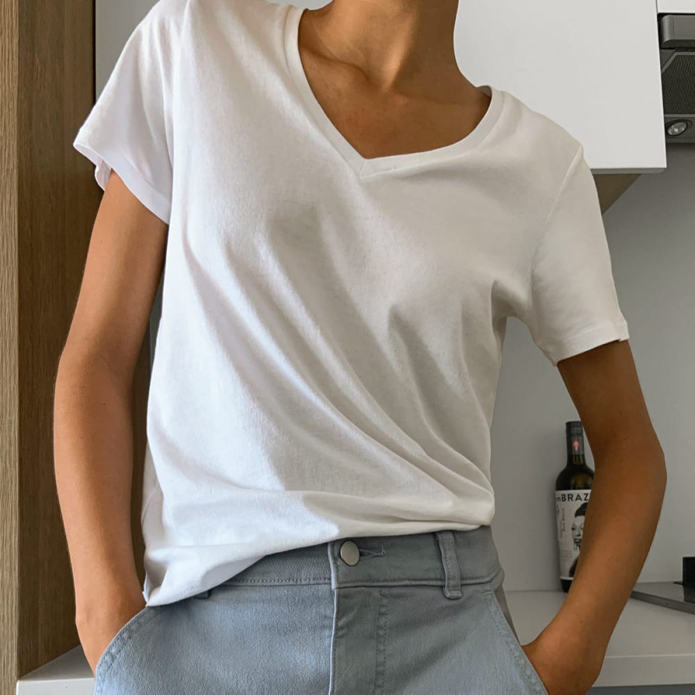 The Organic Cotton V-Neck | White - Image 6