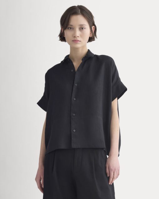 The Boxy Shirt in Linen | Black