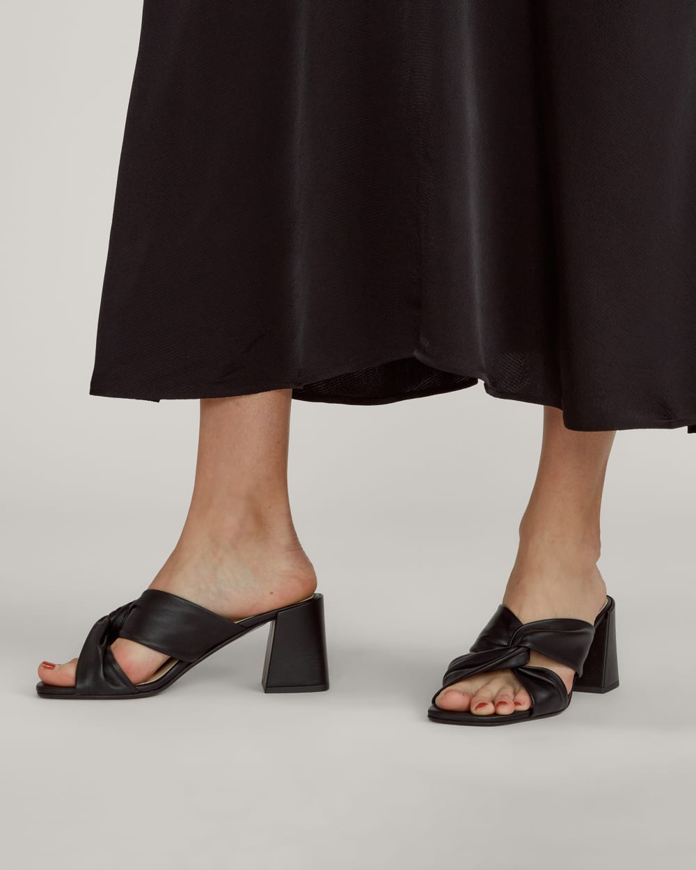 The Day Twist Heel | Black - Image 3