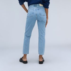 Alternative view of The '90s Cheeky® Jean | Clear Water | 30.5 Inseam