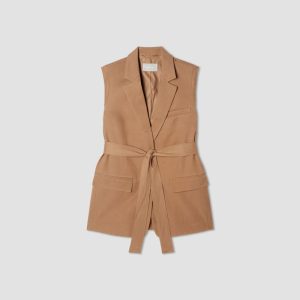 Alternative view of The Sleeveless Blazer in Buttersmooth | Toasted Coconut