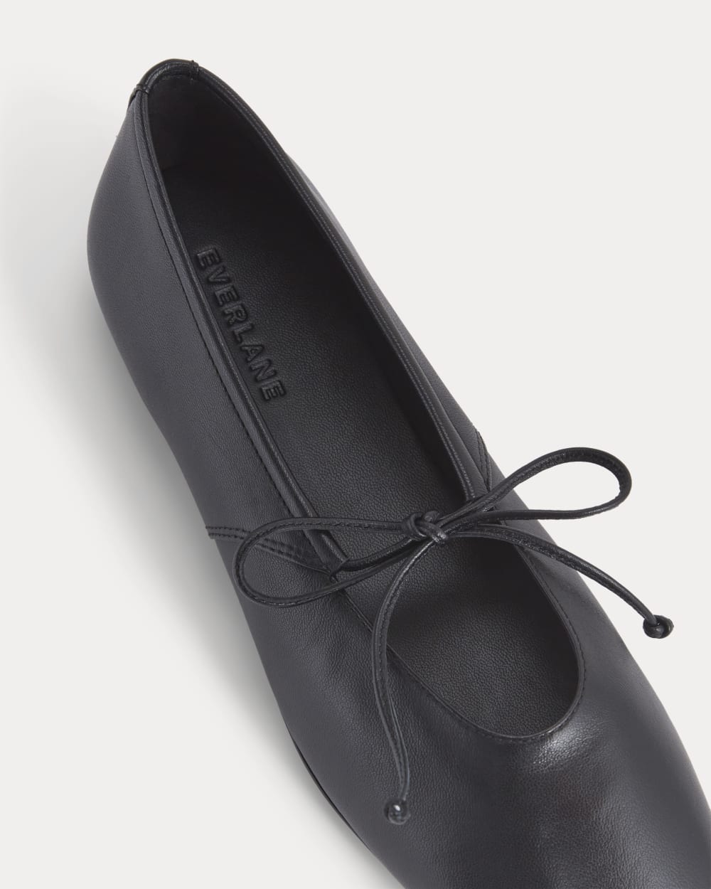 Leather Keyhole Flat | Black - Image 7