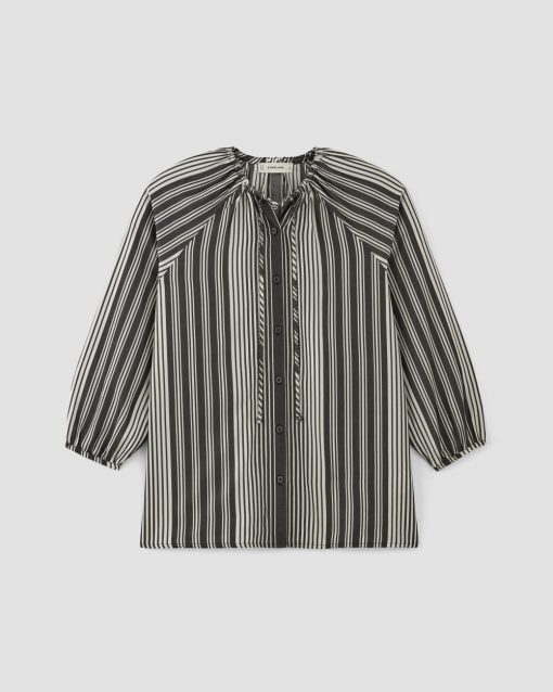 Alternative view of The Gathered Shirt in Butterlite | Black / Bone