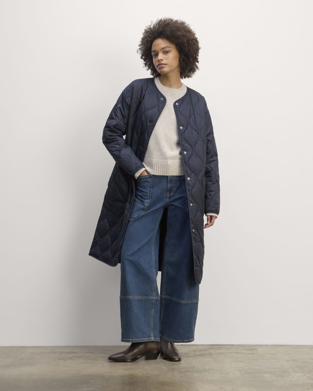 The Long Quilted Liner | Navy - Image 3