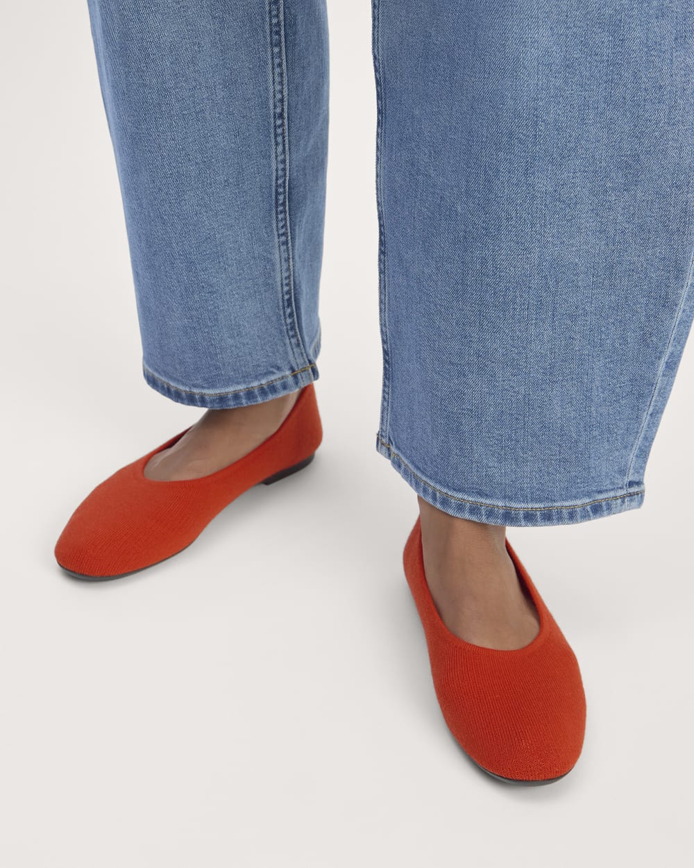 The Day Glove in ReKnit | Poppy Red - Image 2