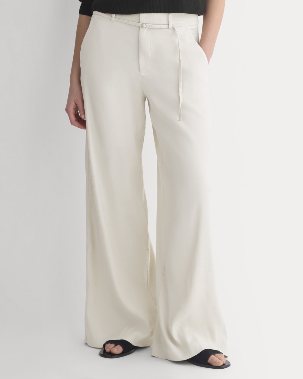 Wide-Leg Belted Pant in Stretch Linen | Birch | Regular - Image 3
