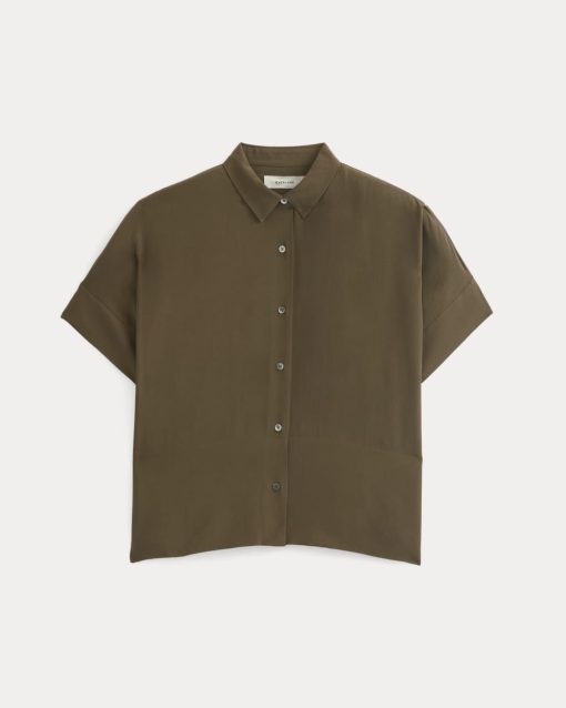 Alternative view of The Boxy Shirt in Washable Silk | Beech