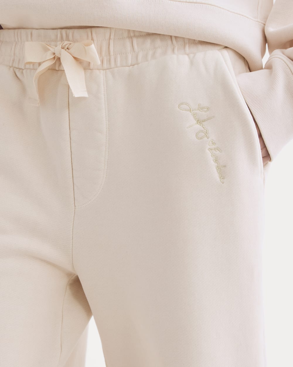 Everlane x The Laufey Foundation Wide-Leg Sweatpant | Pale Peony - Image 4