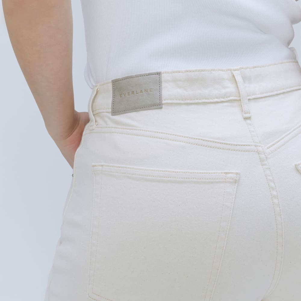 The Cheeky Hourglass Jean | Ecru | 28.5 Inseam - Image 4