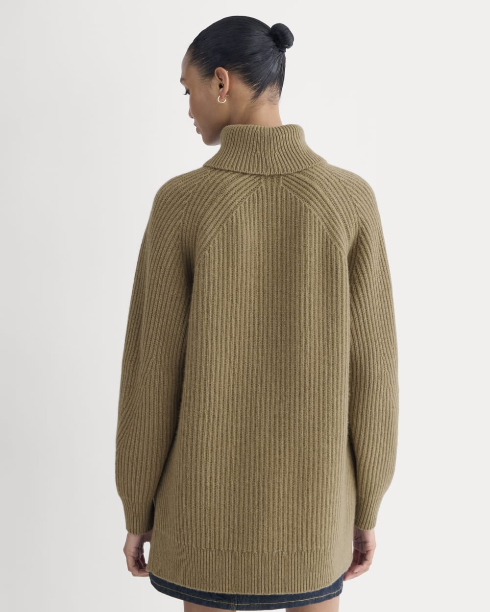 Cocoon Turtleneck in Wool Cashmere | Toast - Image 6