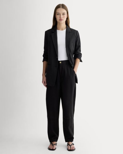 The Chino in Buttersoft | Black