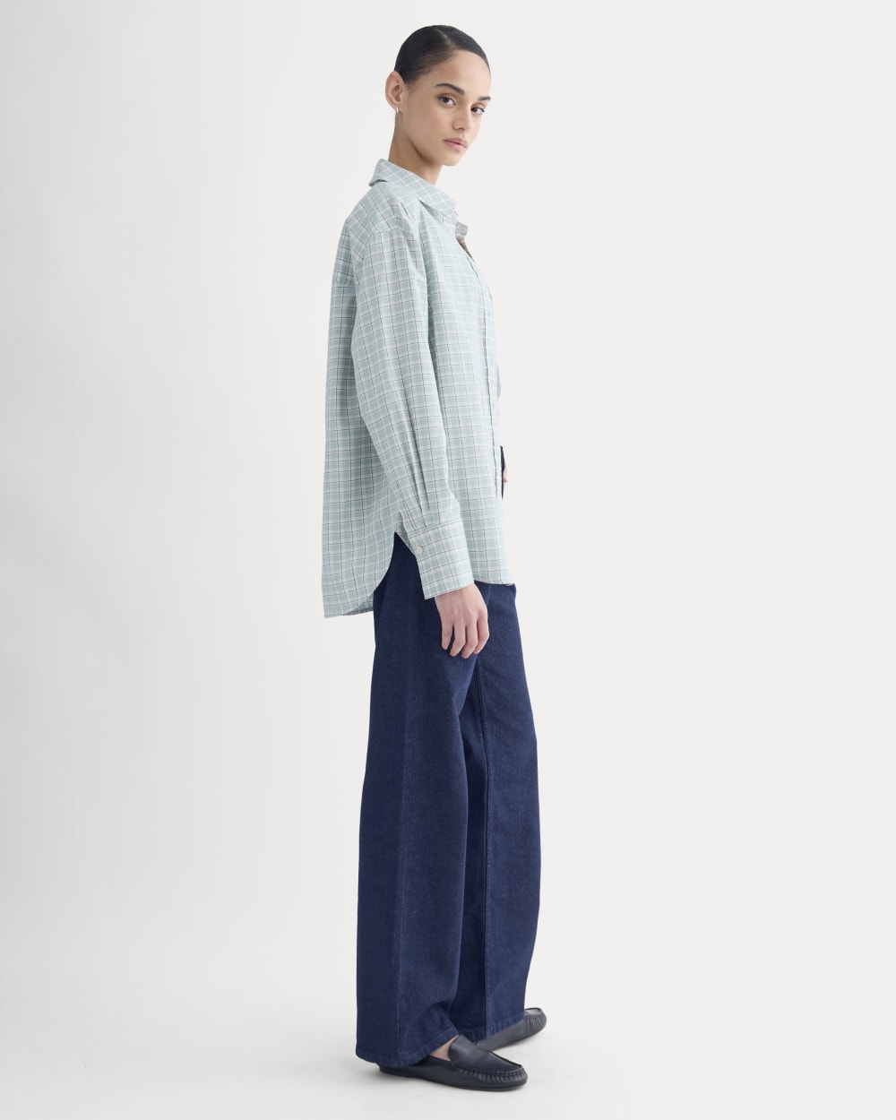 Everyday Shirt in Silky Cotton | Gray Mist - Image 3