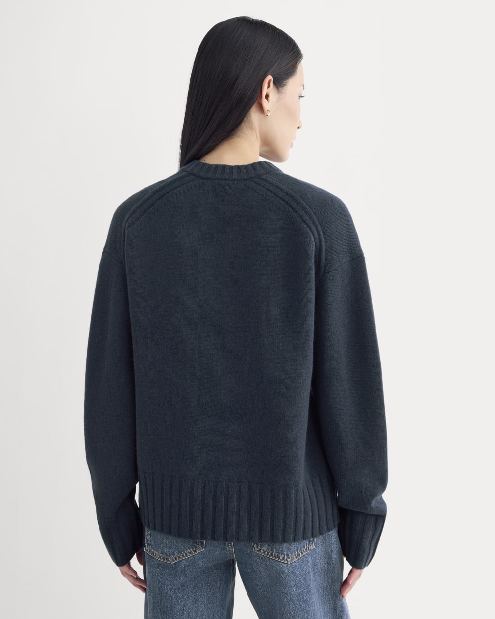 V-Neck Sweater in Extrafine Luxe Merino | Navy - Image 5