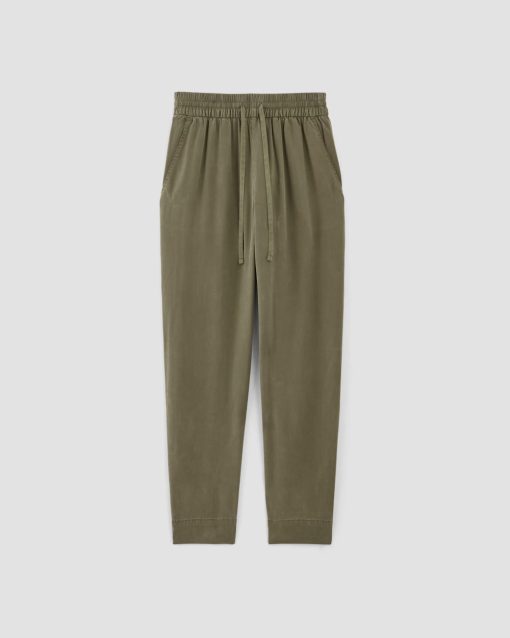 Alternative view of The Tapered Pant in Butterlite | Kalamata