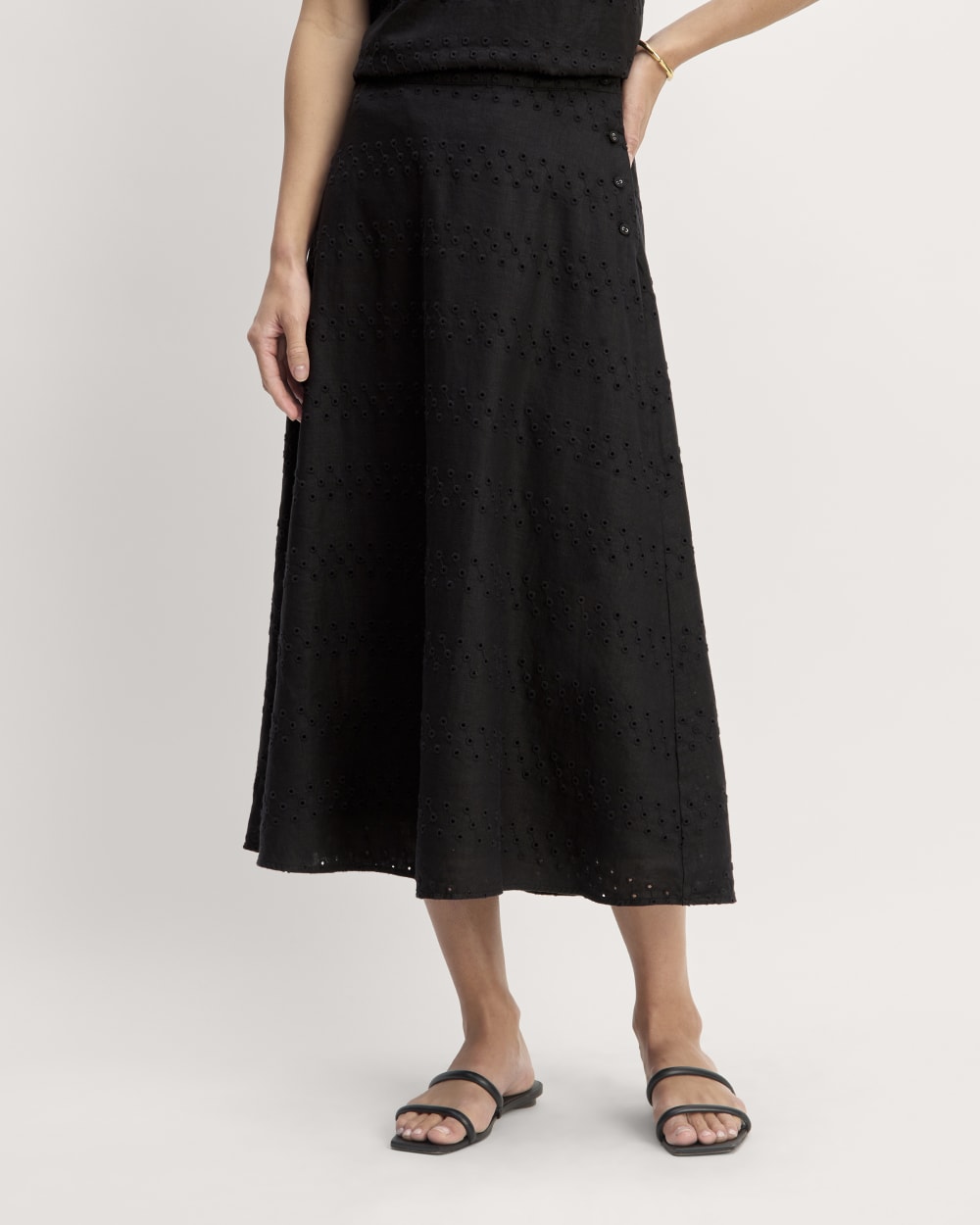 The Linen Eyelet Midi Skirt | Black Eyelet - Image 3