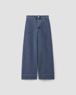 Alternative view of The Mariner Cropped Jean | Ocean Blue