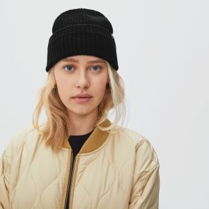 Alternative view of The Organic Cotton Chunky Beanie | Black