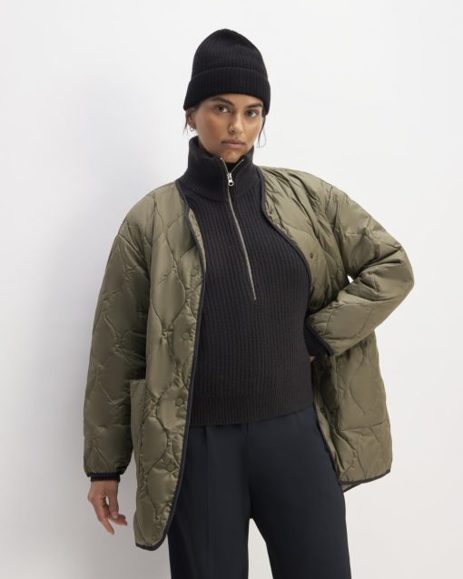 Alternative view of The Cashmere Fine Rib Beanie |  Black