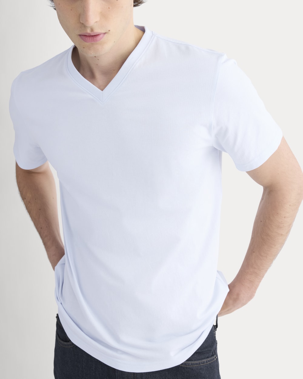 The Essential Organic V-Neck Tee | Skywriting - Image 5