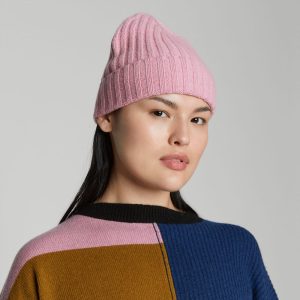 Alternative view of The Cashmere Beanie | Bubblegum