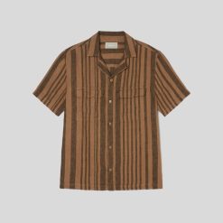 Alternative view of The Resort Shirt in Linen | Toasted Coconut / Black