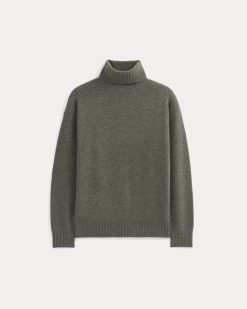 Alternative view of Luxe Merino Relaxed Turtleneck | Heathered Charcoal