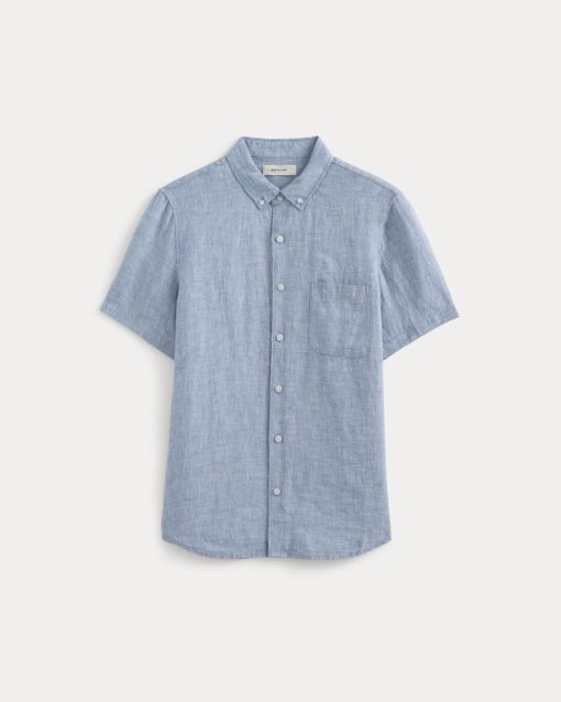 Alternative view of The Classic Short-Sleeve Shirt in Linen | Chambray