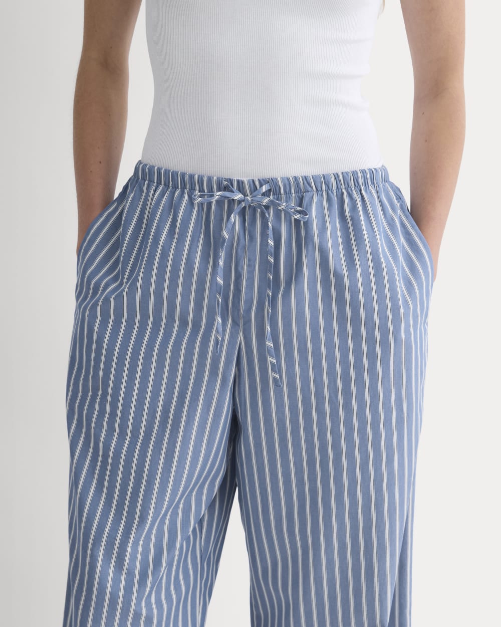 Wide-Leg Drawstring Pant in Washed Poplin | Dutch Blue / Bone - Image 4