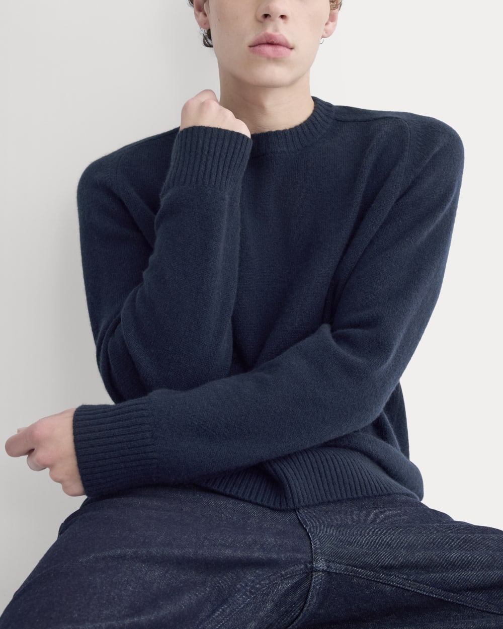 Midweight Cashmere Crew | Navy - Image 5