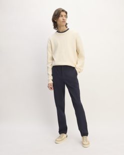 The Weekend Performance Chino | Deep Navy