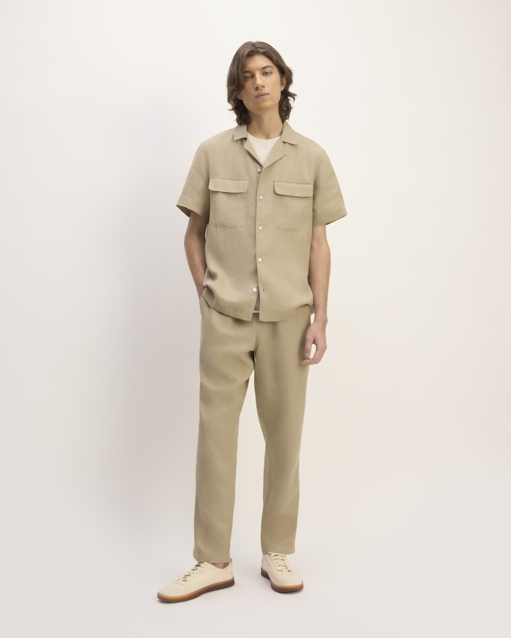 The Resort Shirt in Linen | Trench Coat Khaki - Image 3