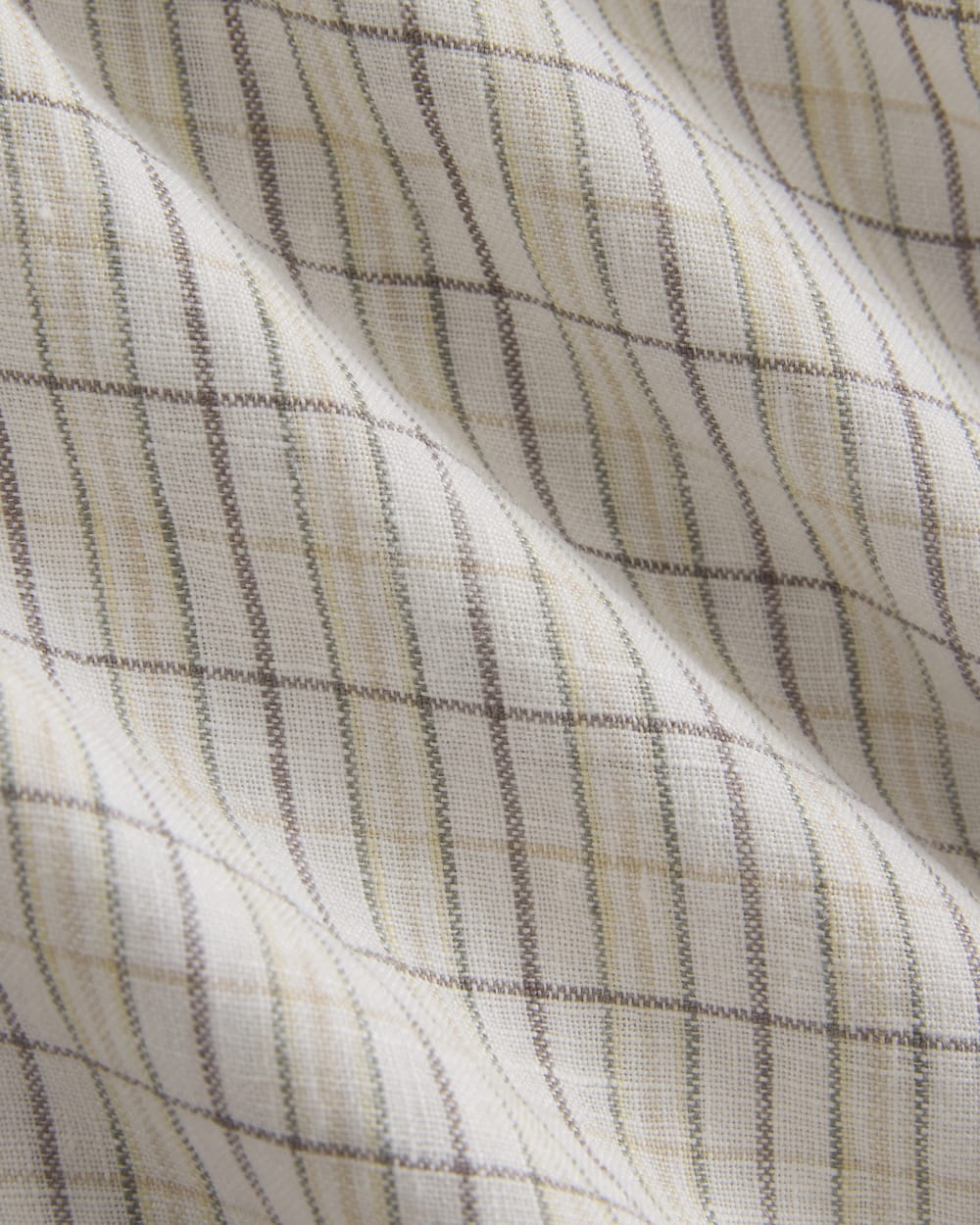 The Classic Short-Sleeve Shirt in Linen | Bone Plaid - Image 7